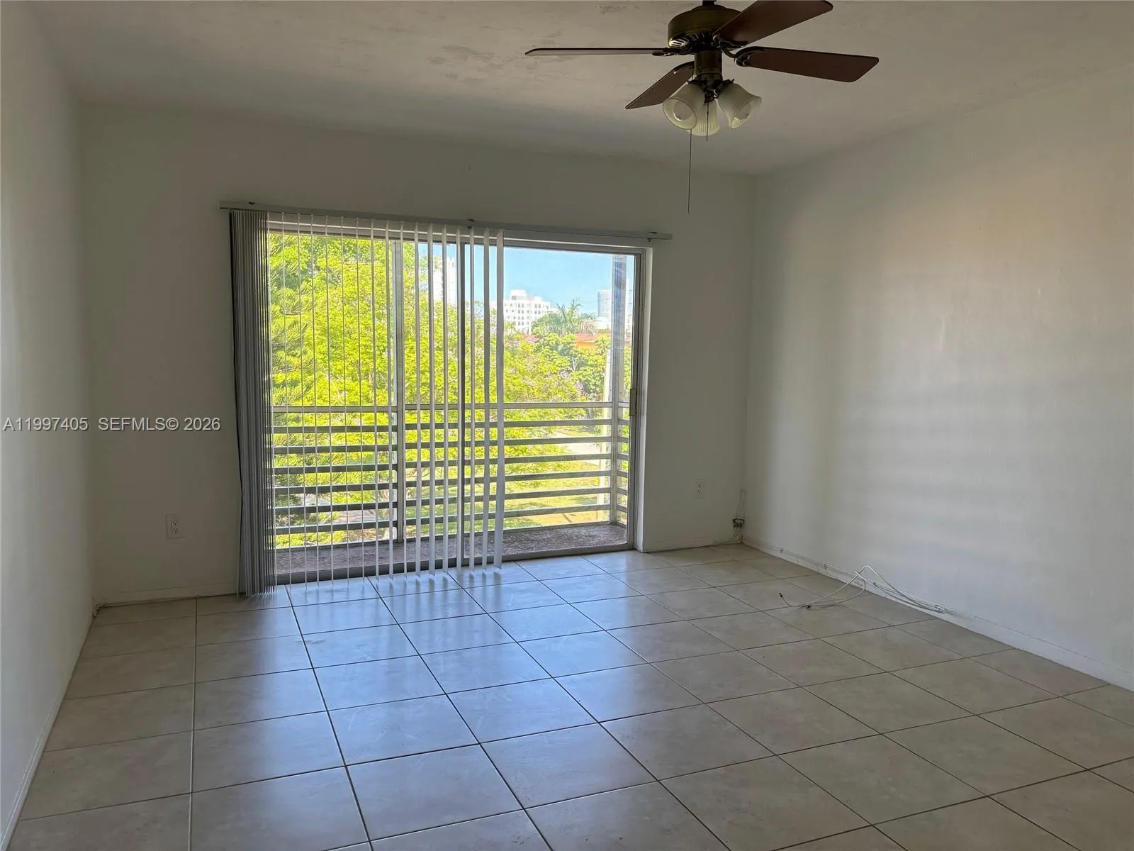 20200 NE 27th Ct # 28, Aventura FL 33180