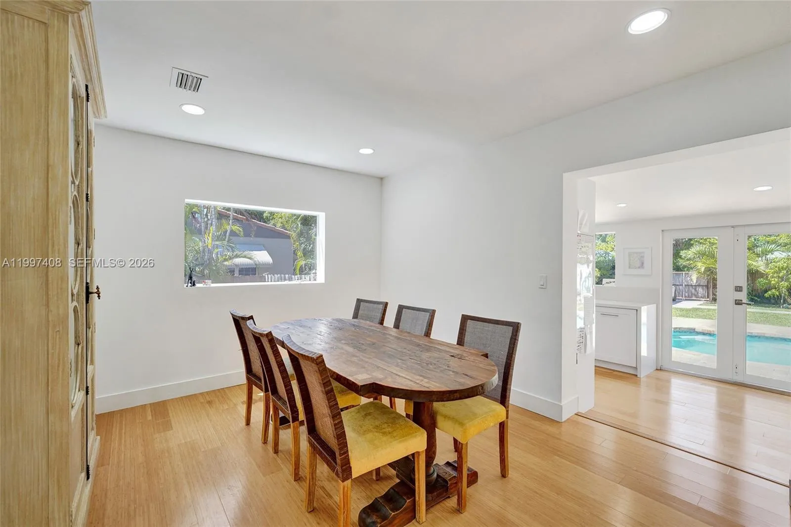 1515 Dewey St, Hollywood FL 33020