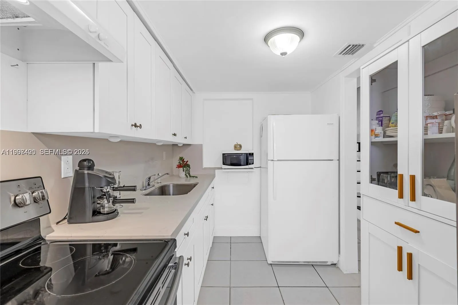 1675 W 57th St # 514, Hialeah FL 33012