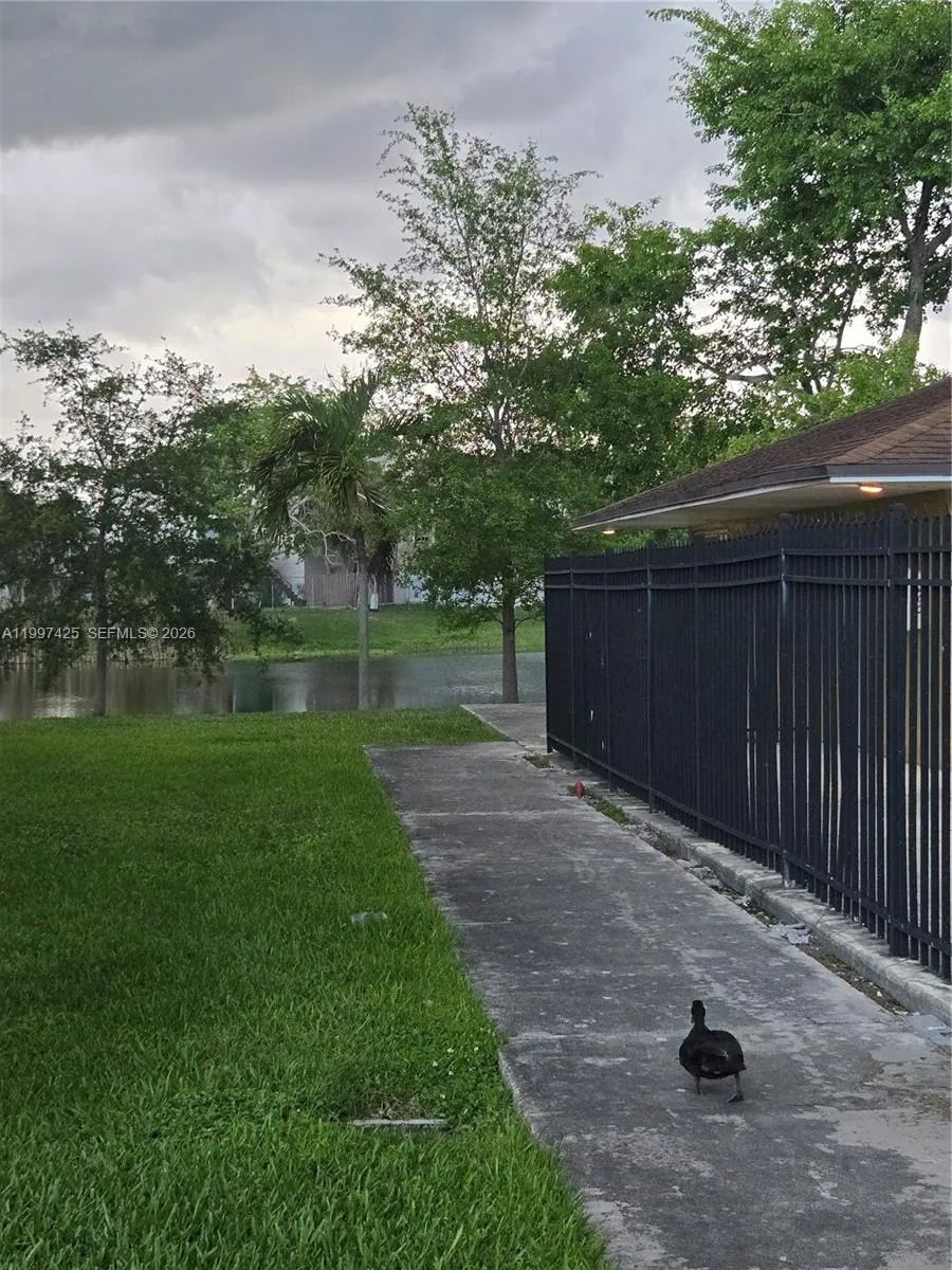 15410 SW 82nd Ln # 822, Miami FL 33193