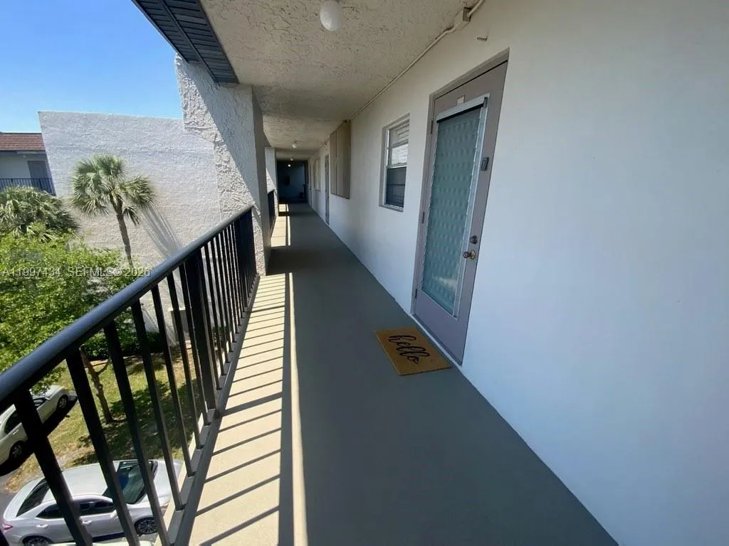 9311 Orange Grove Dr # 405, Davie FL 33324
