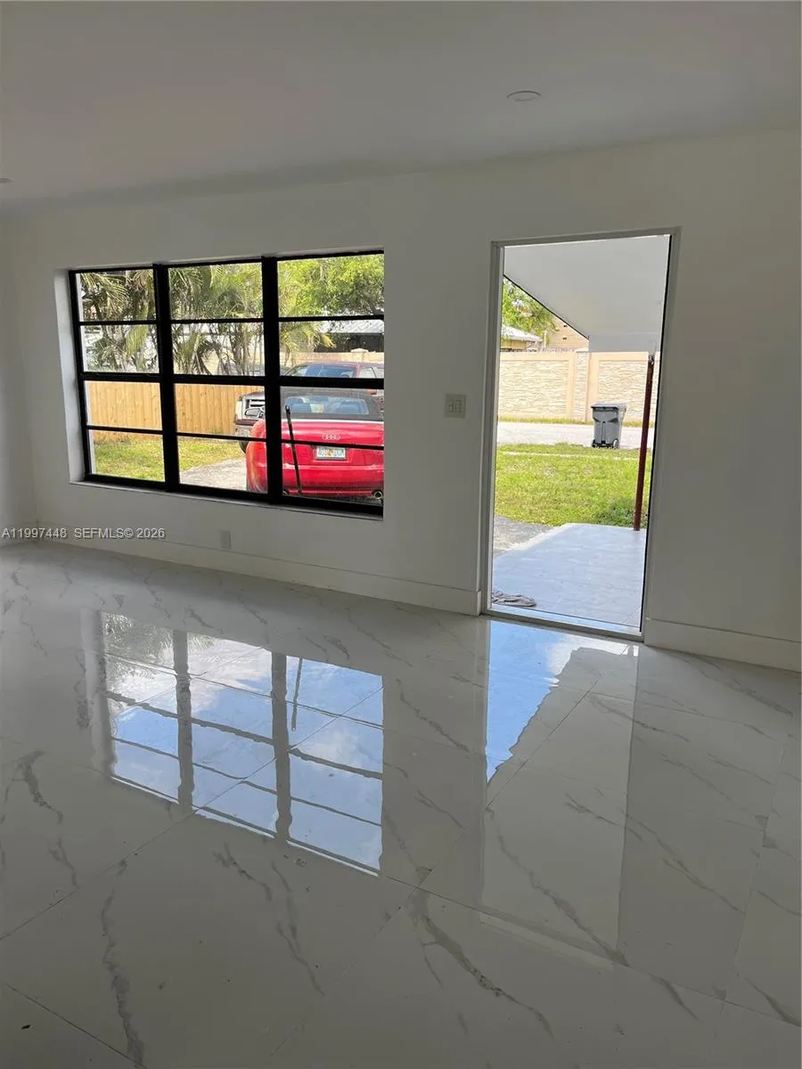 6370 Atlanta St # 6370, Hollywood FL 33024