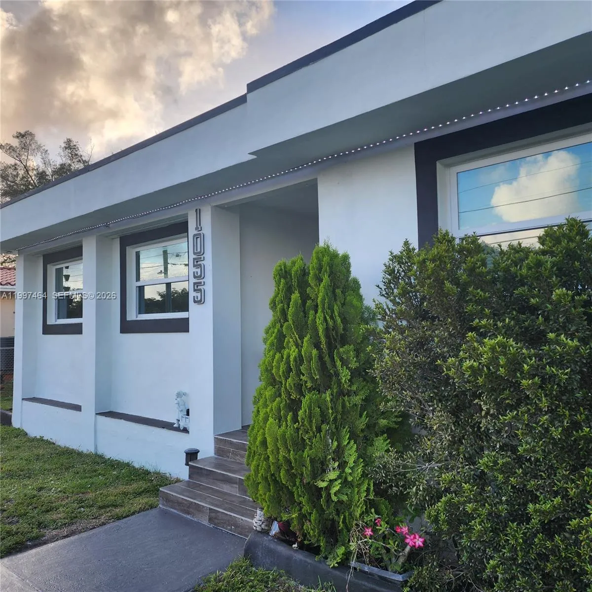 3 bedroom 3 bath for sale at 1055 NE 144th St, North Miami FL 33161