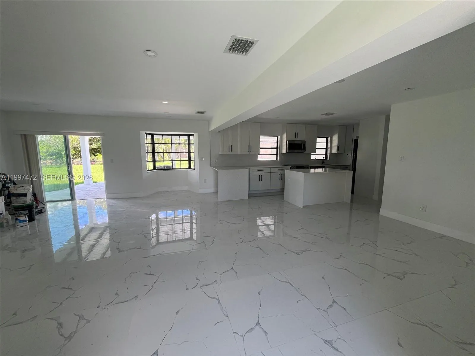 11755 SW 37th St, Miami FL 33175