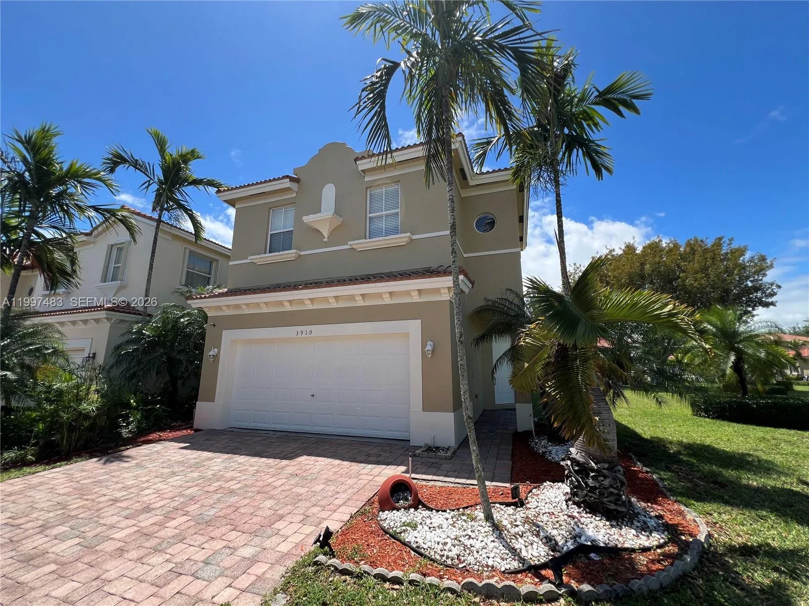 3910 NE 13th Dr, Homestead FL 33033