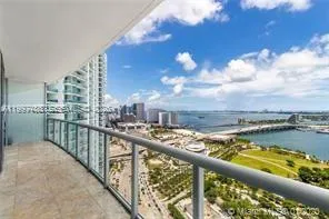 888 Biscayne Blvd # 2709, Miami FL 33132