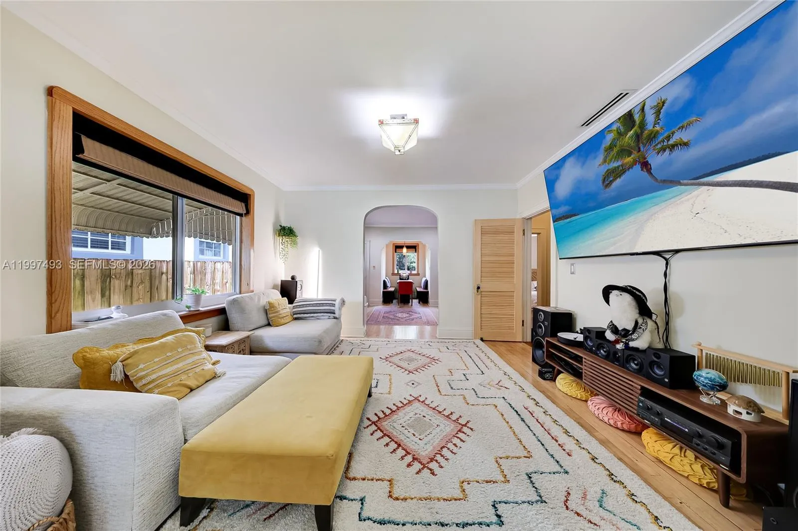 521 NE 74th St, Miami FL 33138