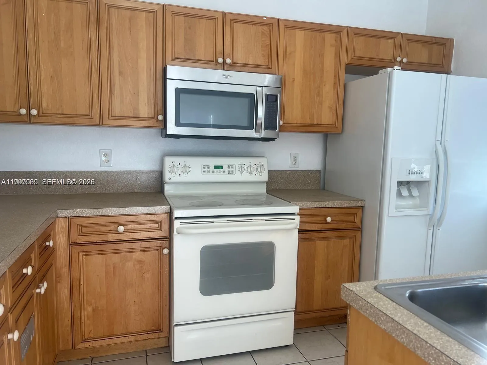 969 Abaco Ln, Riviera Beach FL 33404