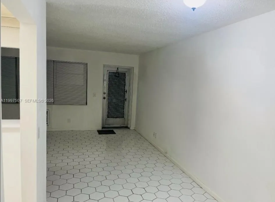 89 Berkshire D # 89, West Palm Beach FL 33417