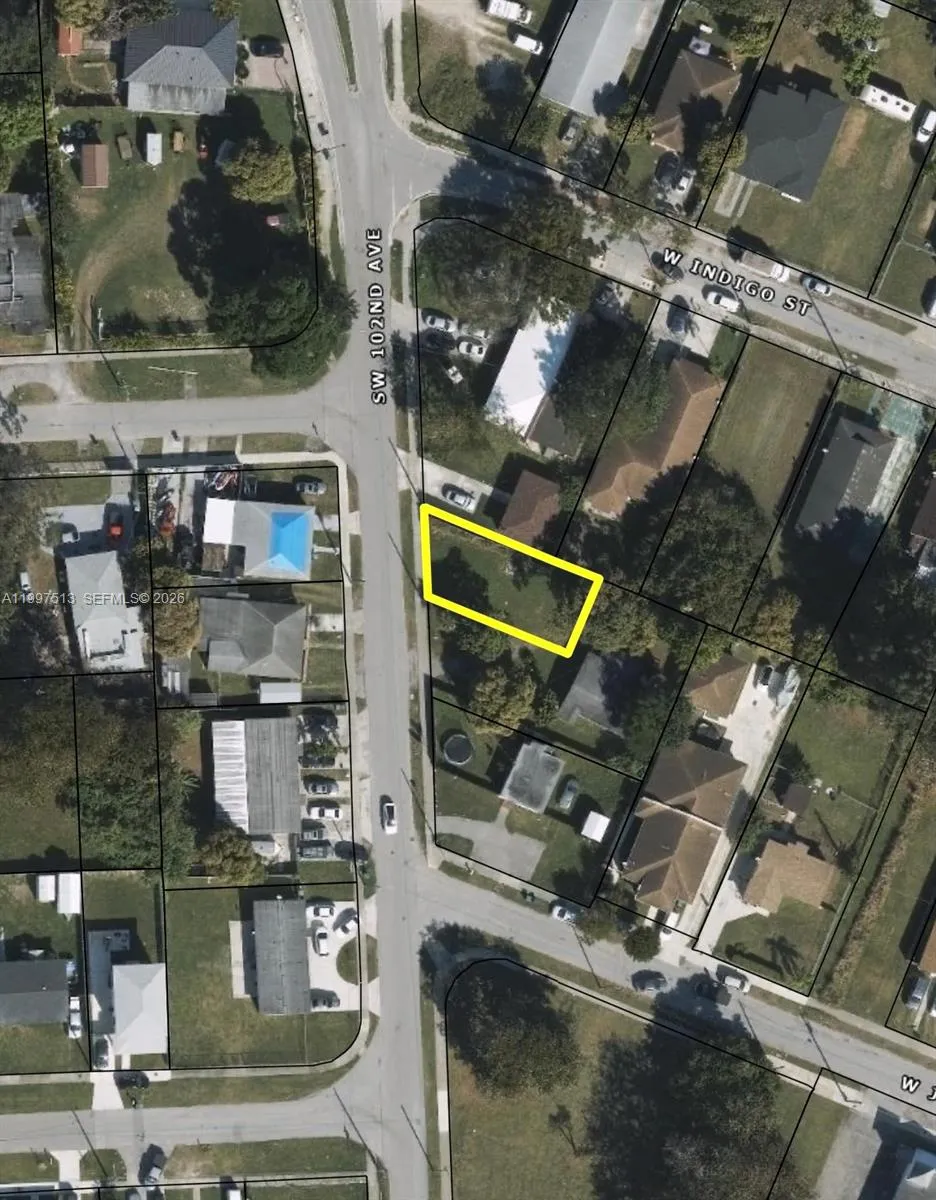 17709 SW 102nd Ave, Miami FL 33157