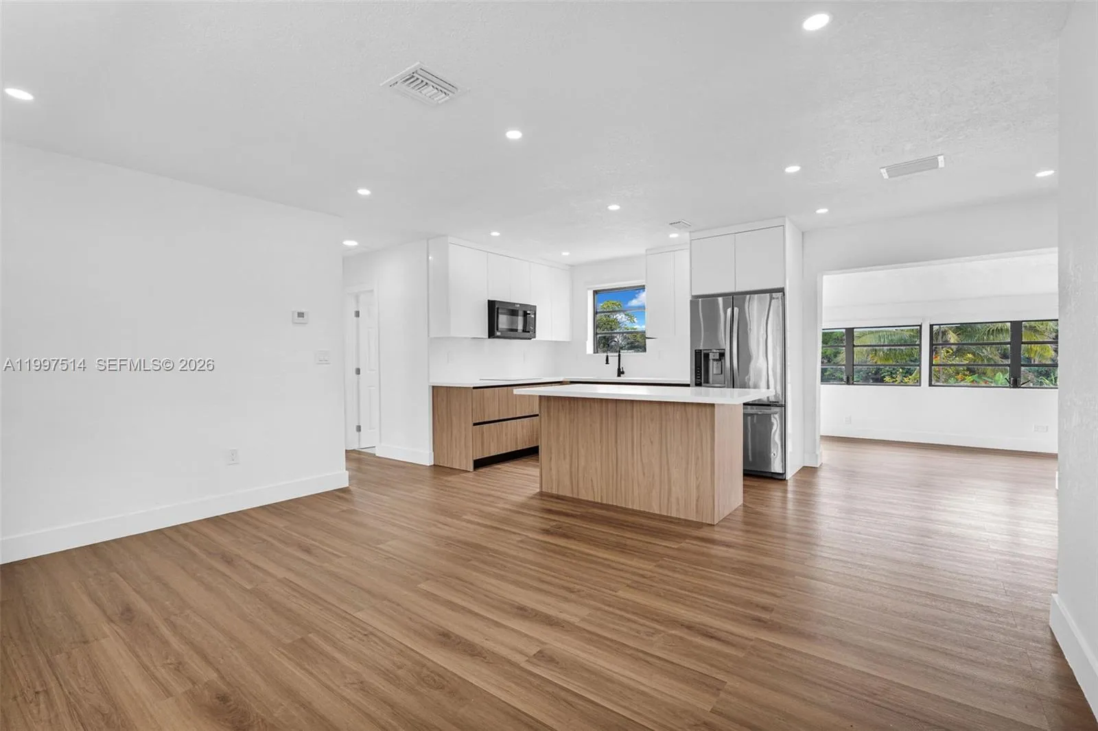 2460 NW 175th St, Miami Gardens FL 33056