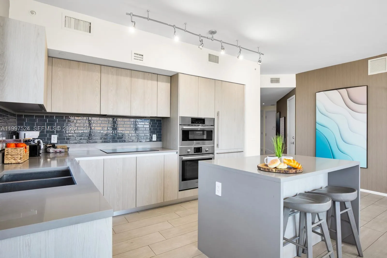 4010 S Ocean Dr # R708, Hollywood FL 33019