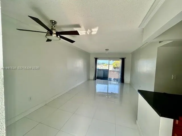 1725 W 60th St # F316, Hialeah FL 33012