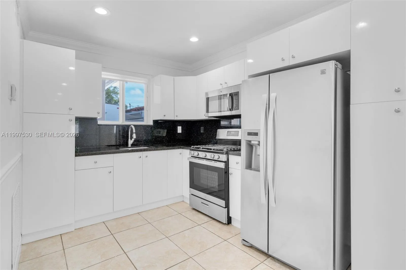 201 SW 51st Ct # 2, Miami FL 33134