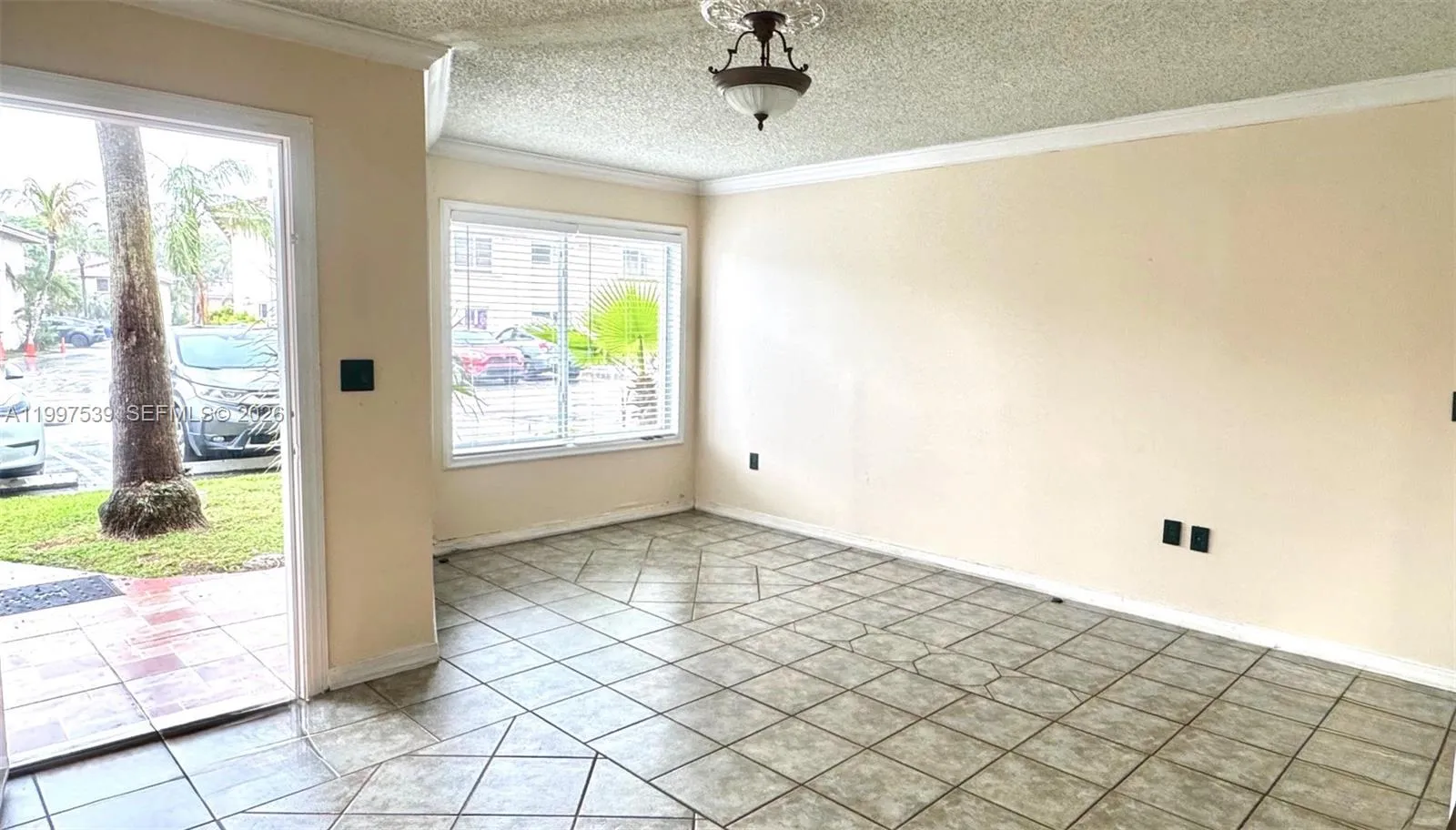 511 NW 82nd Ave # 407, Miami FL 33126