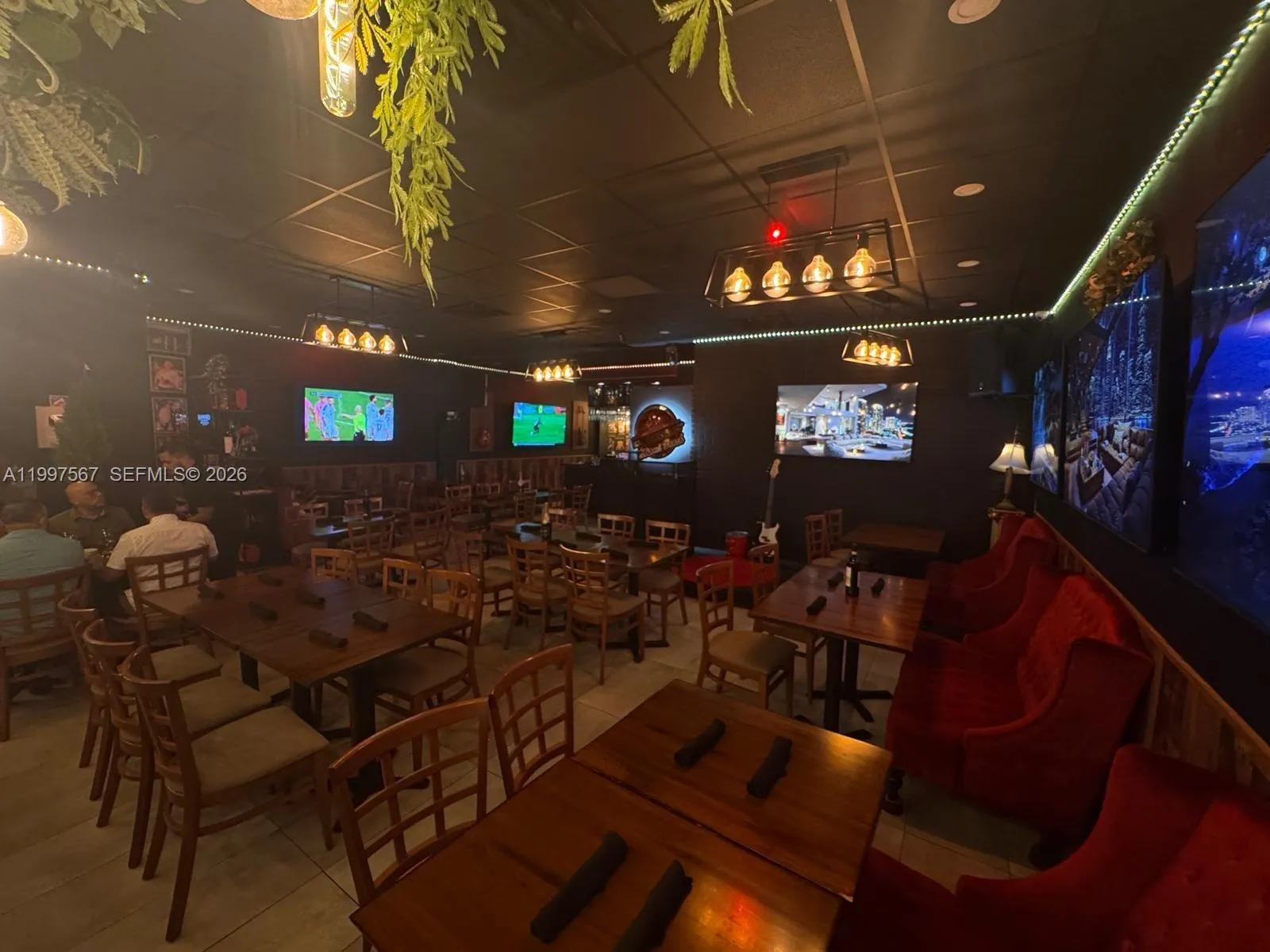 946 Normandy Dr, Miami Beach FL 33141