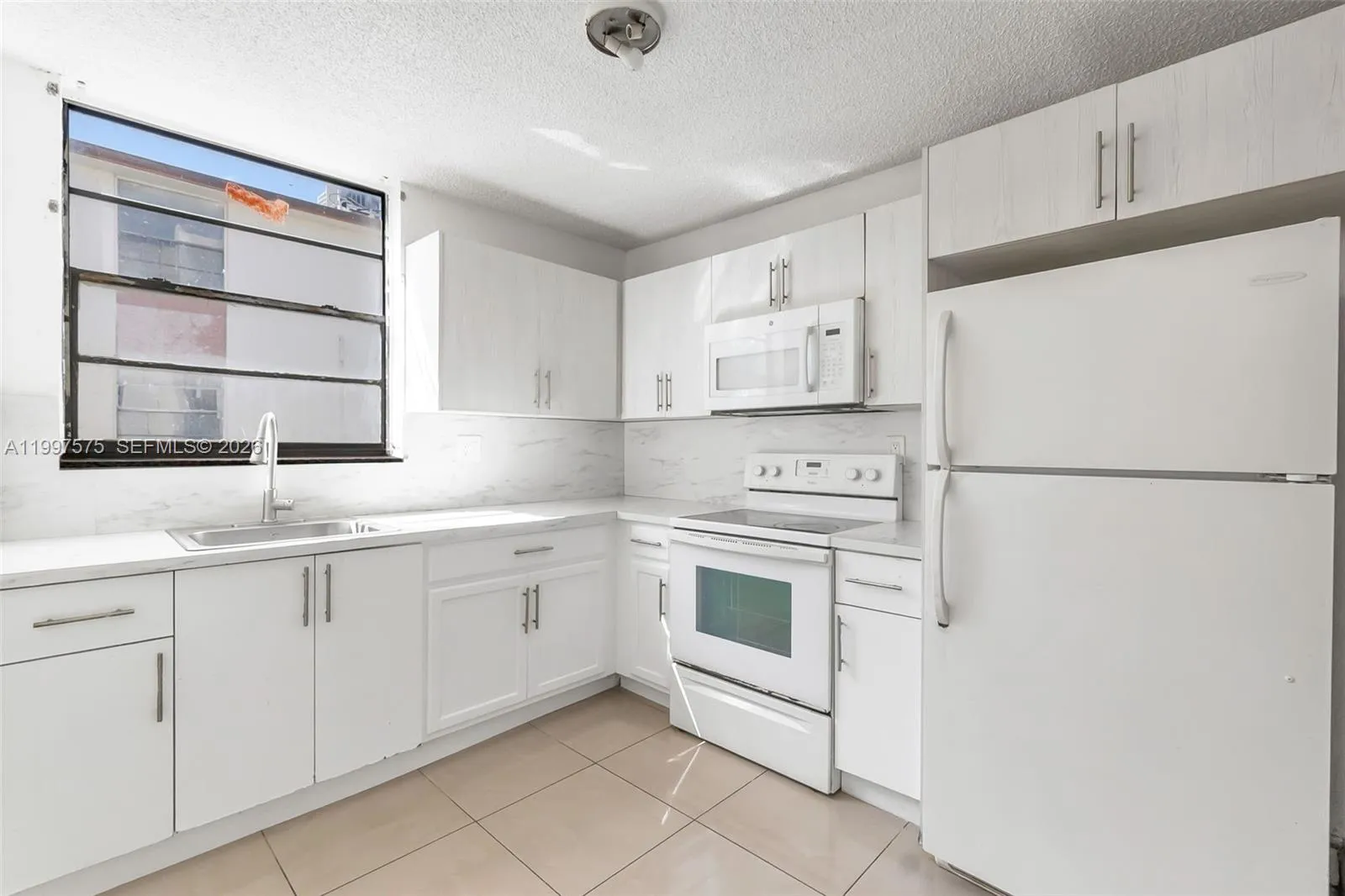 1798 NW 55th Ave # 202, Lauderhill FL 33313