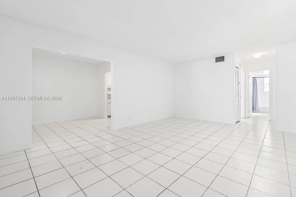 500 NE 2nd St # 223, Dania Beach FL 33004