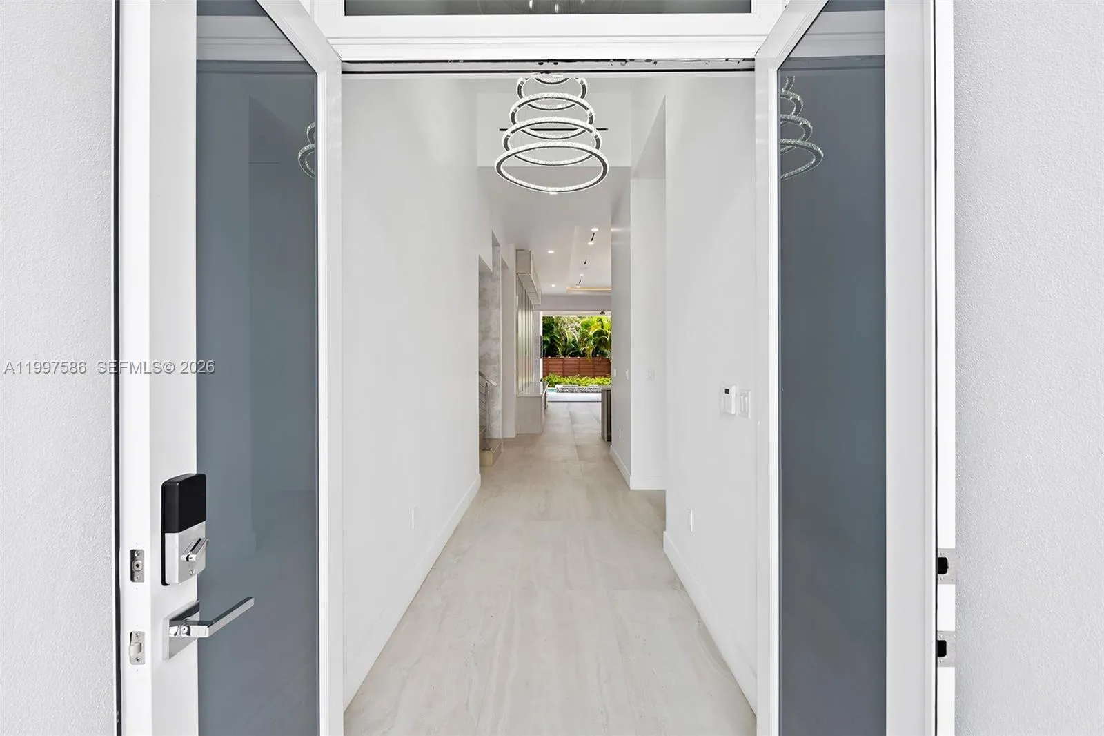 1615 NE 3rd Ct, Fort Lauderdale FL 33301