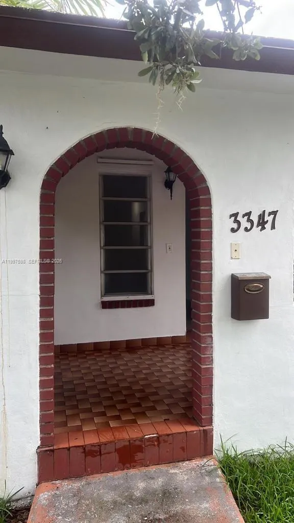 3347 SW 23rd St # 1, Miami FL 33145
