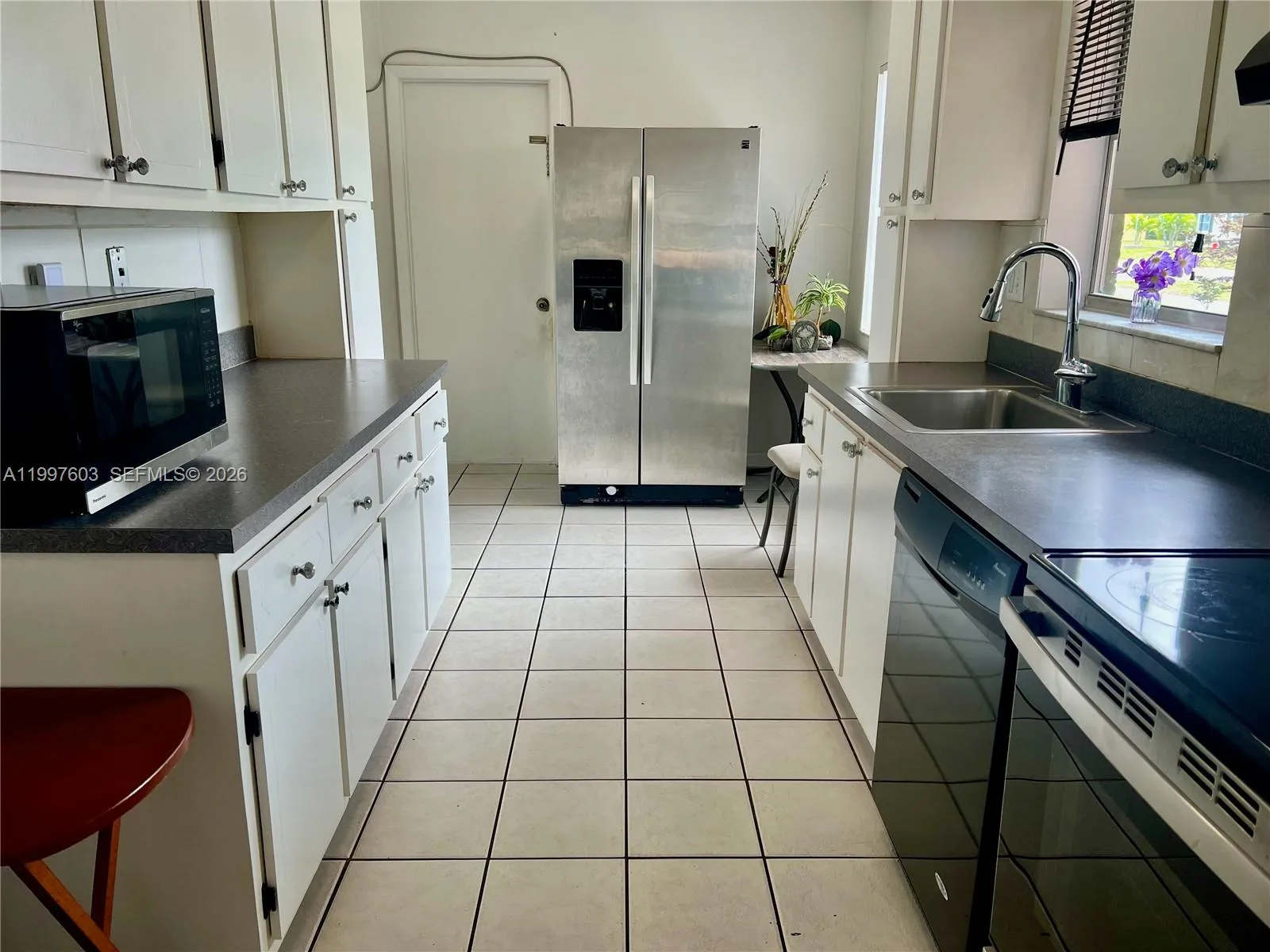 7275 Pine Manor Dr, Lake Worth FL 33467