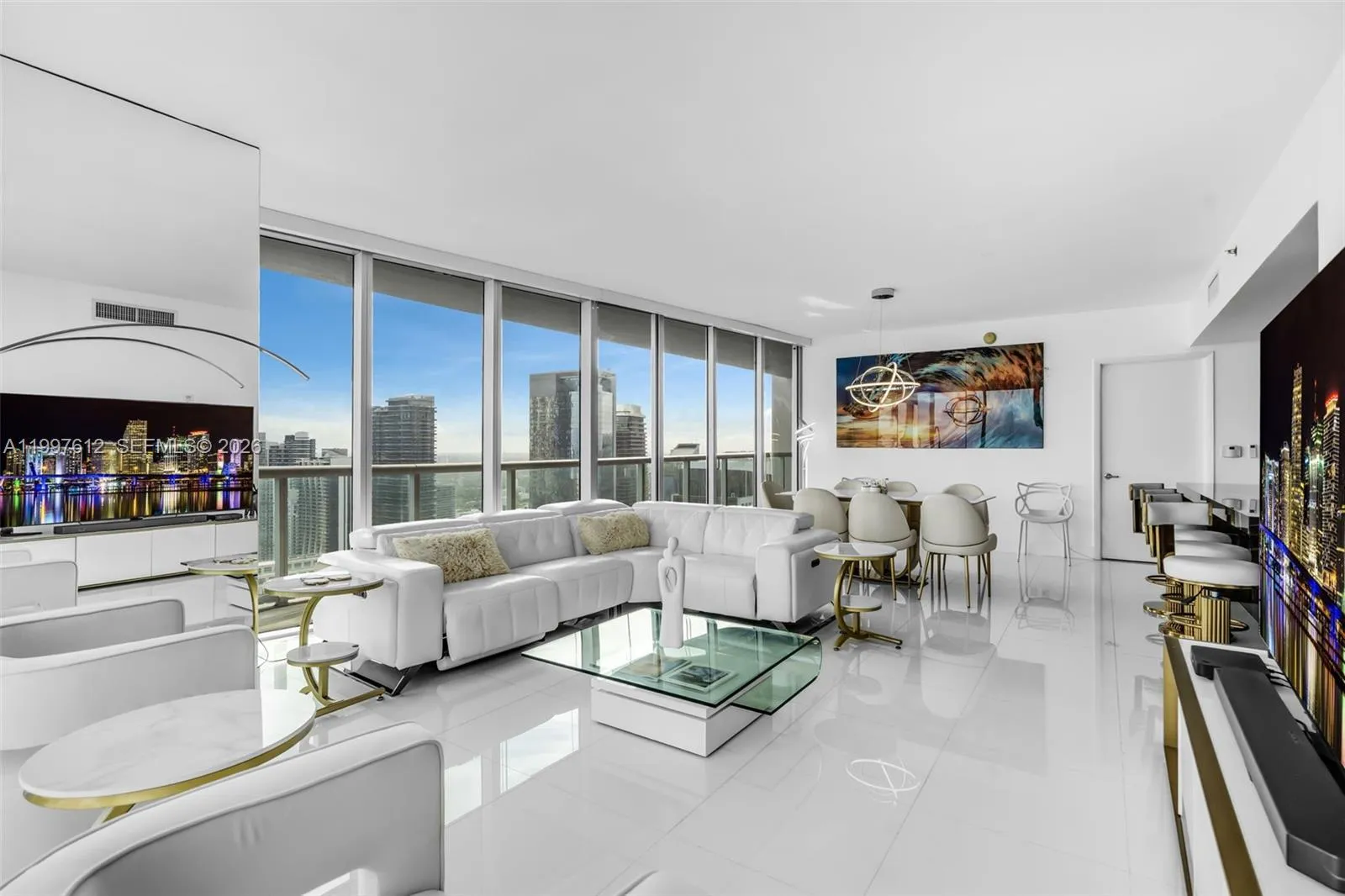 495 Brickell Ave # 5301, Miami FL 33131