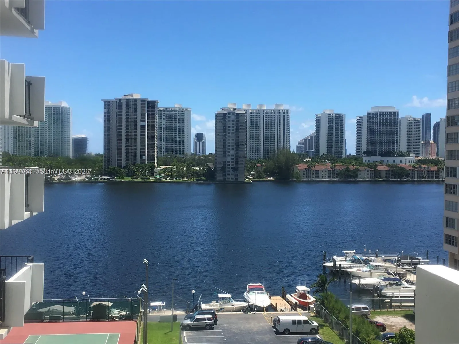 2750 NE 183rd St # 801, Aventura FL 33160