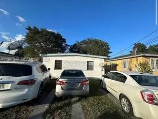 1785 NW 56th St, Miami FL 33142