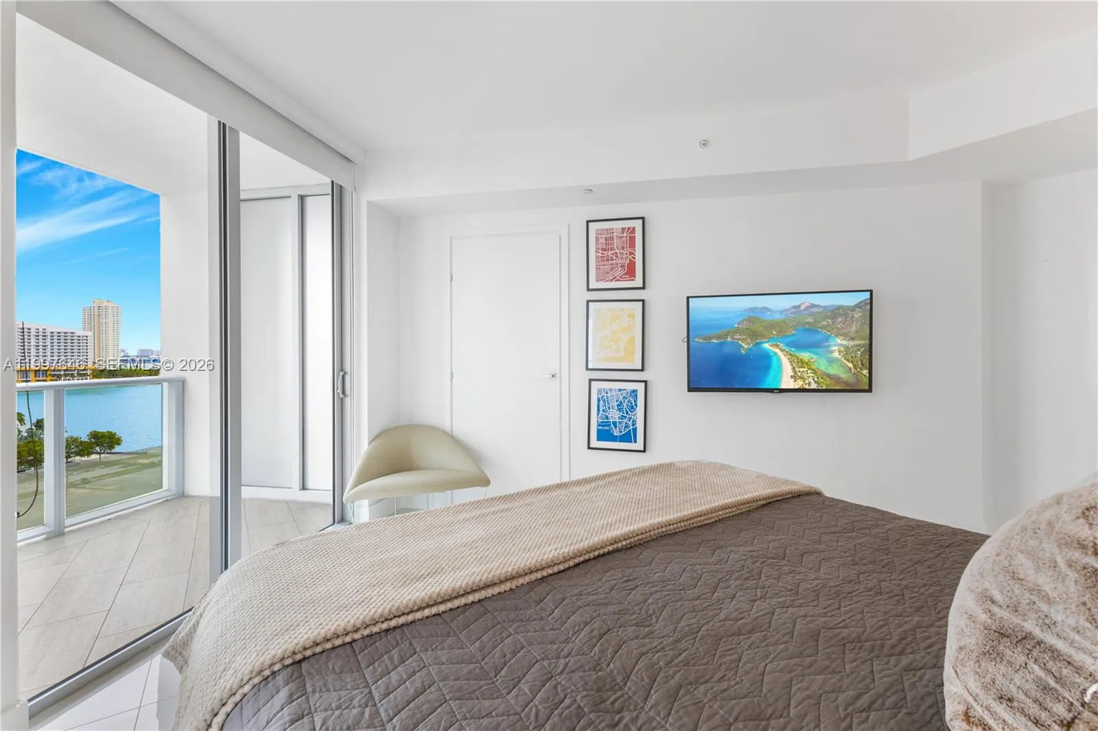 1300 Brickell Bay Dr # 1010, Miami FL 33131