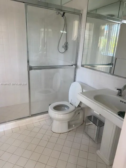 1400 NE 103rd St, Miami Shores FL 33138