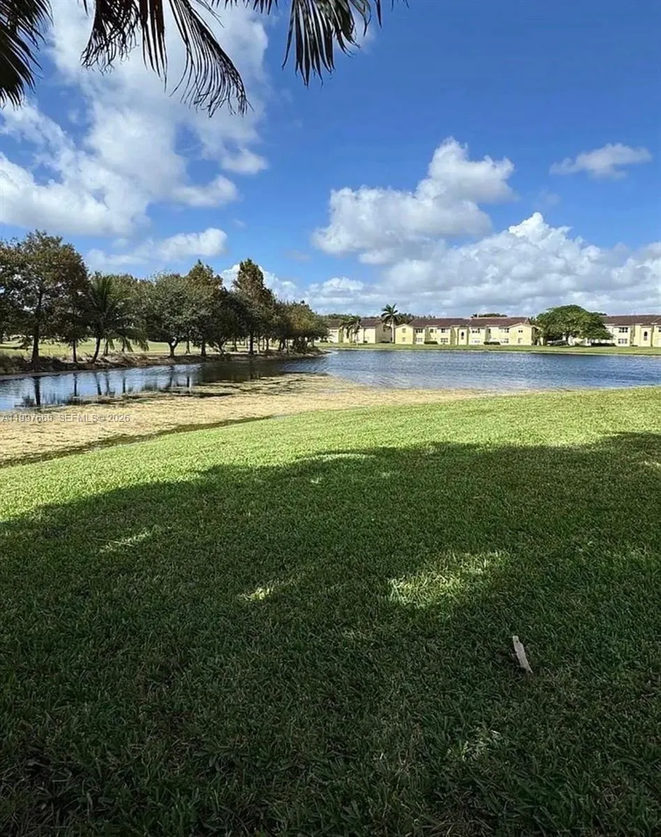 12620 Vista Isles Dr # 1027, Sunrise FL 33325