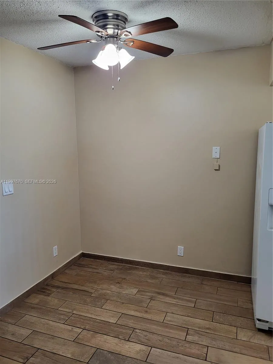 1611 Green Ln # 3, Lantana FL 33462