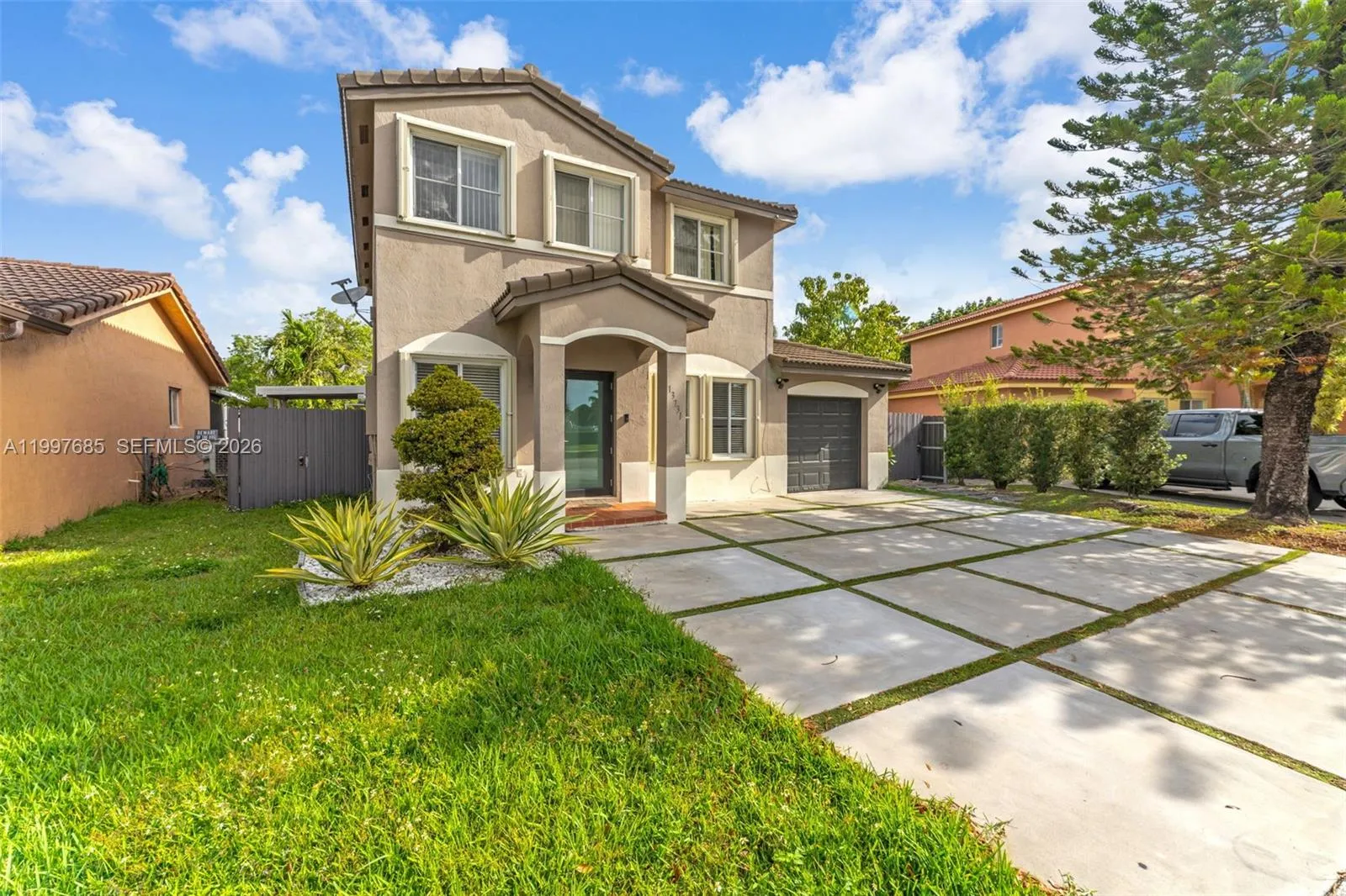 13731 SW 173RD TERR, Miami FL 33177