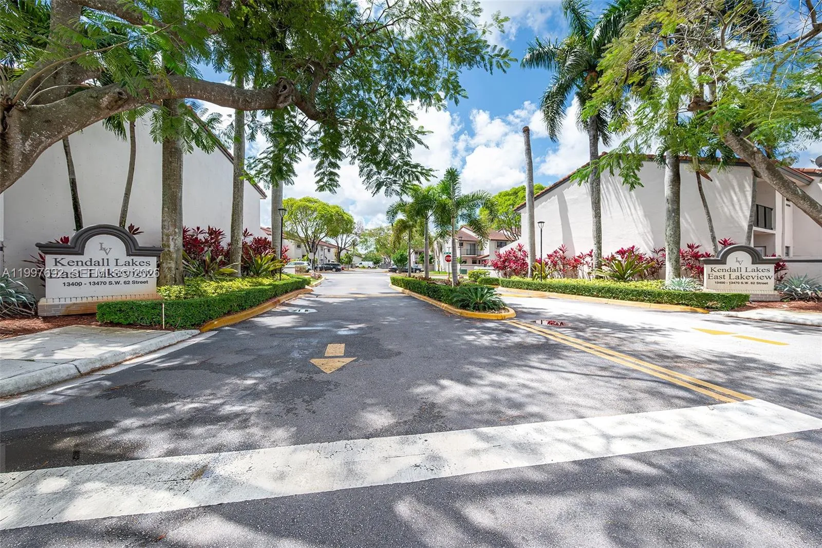 2 bedroom 2 bath for sale at 13446 SW 62nd St # 102E, Miami FL 33183