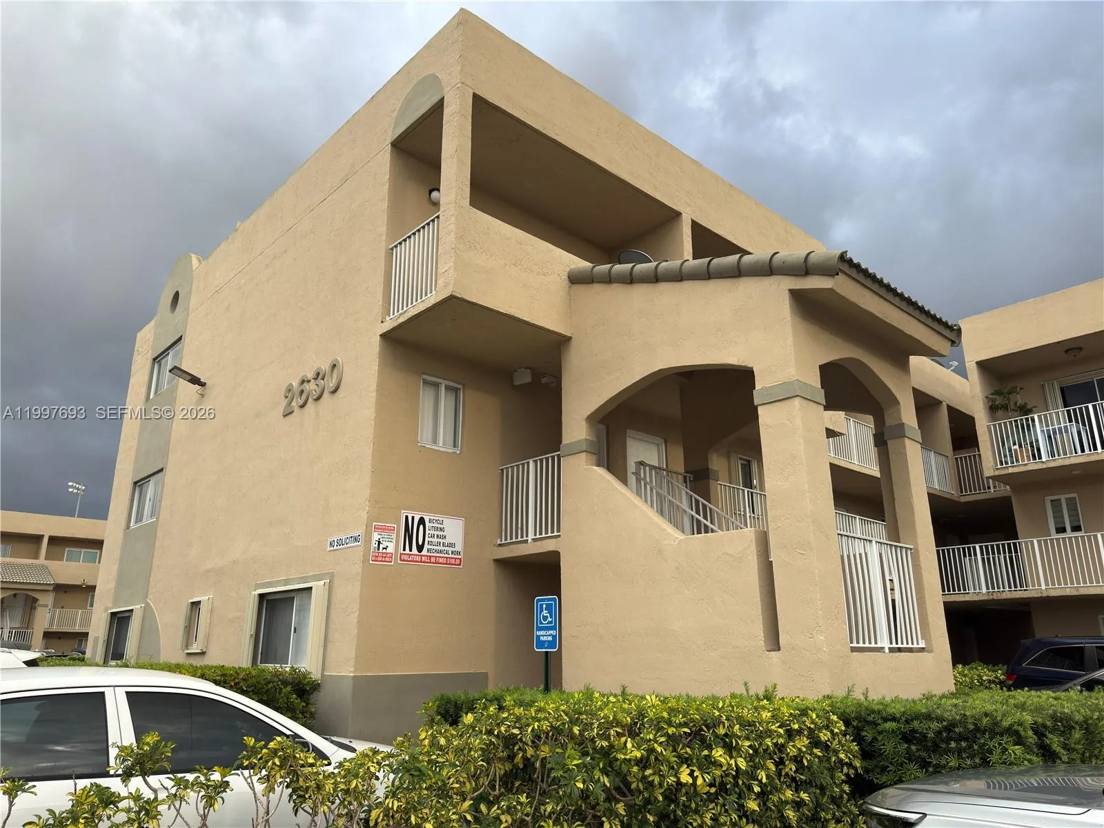 2630 W 76th St # 201, Hialeah FL 33016