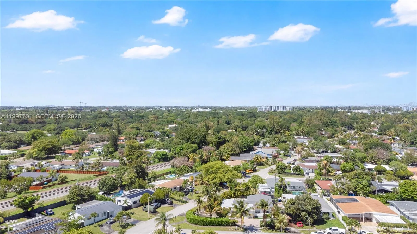 1089 NE 110th St, Miami FL 33161