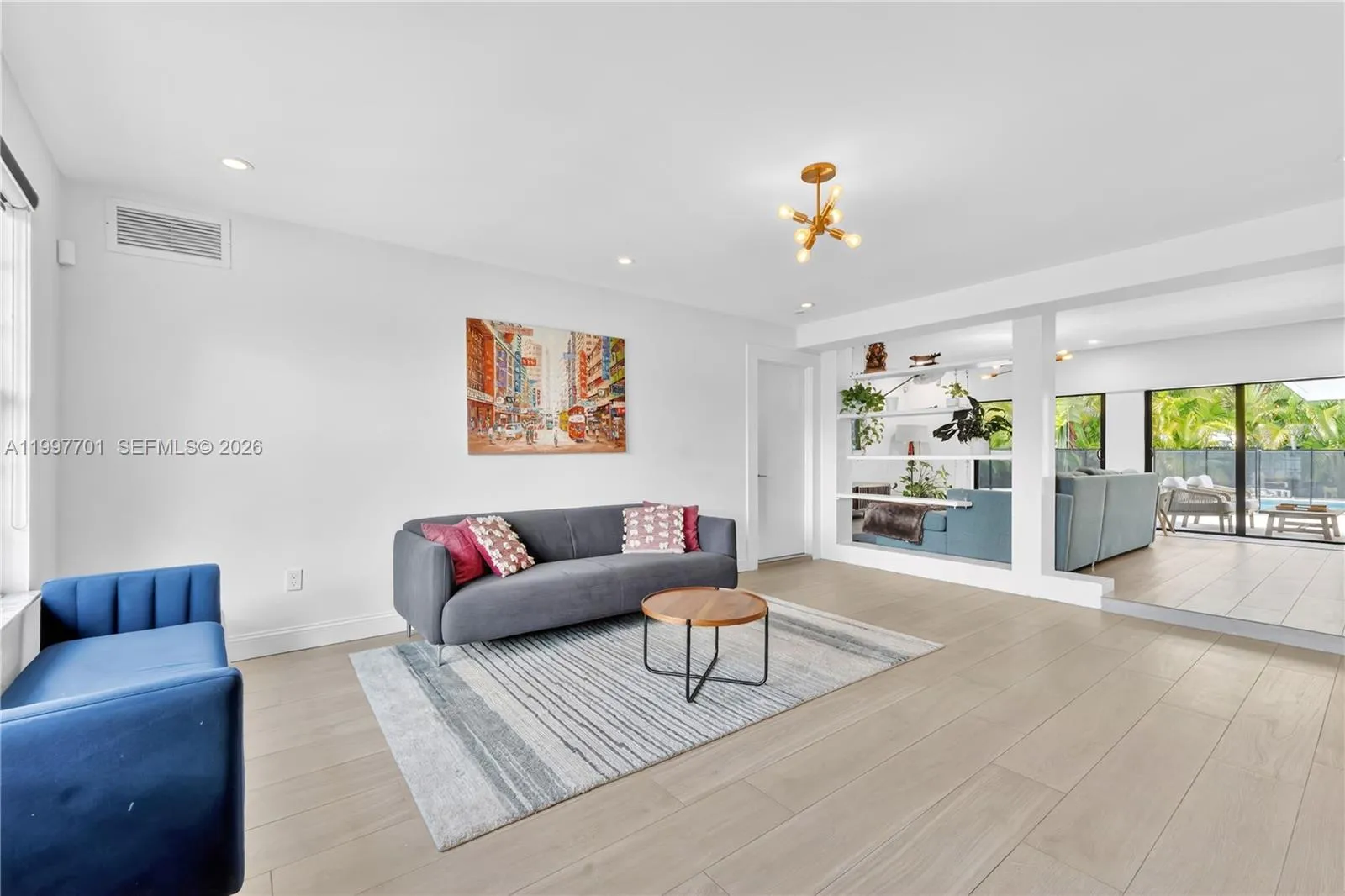 1089 NE 110th St, Miami FL 33161