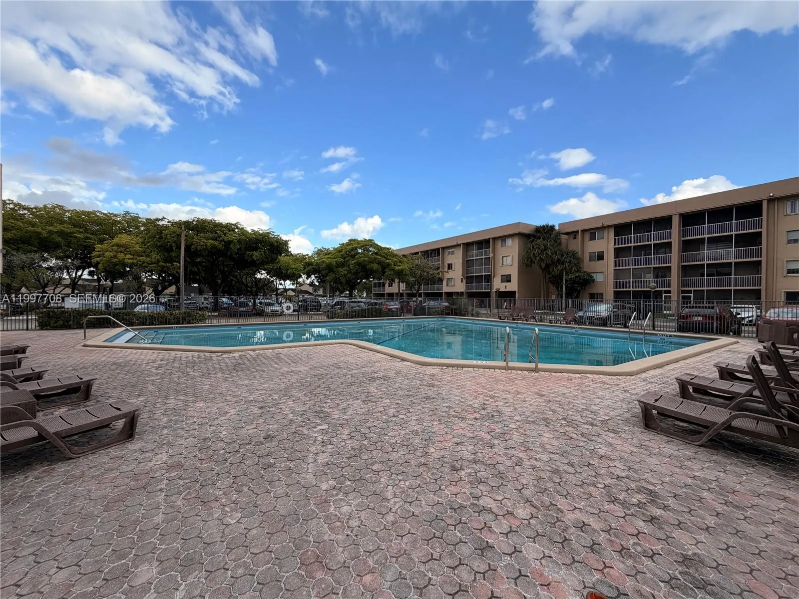 17000 NW 67th Ave # 115, Hialeah FL 33015