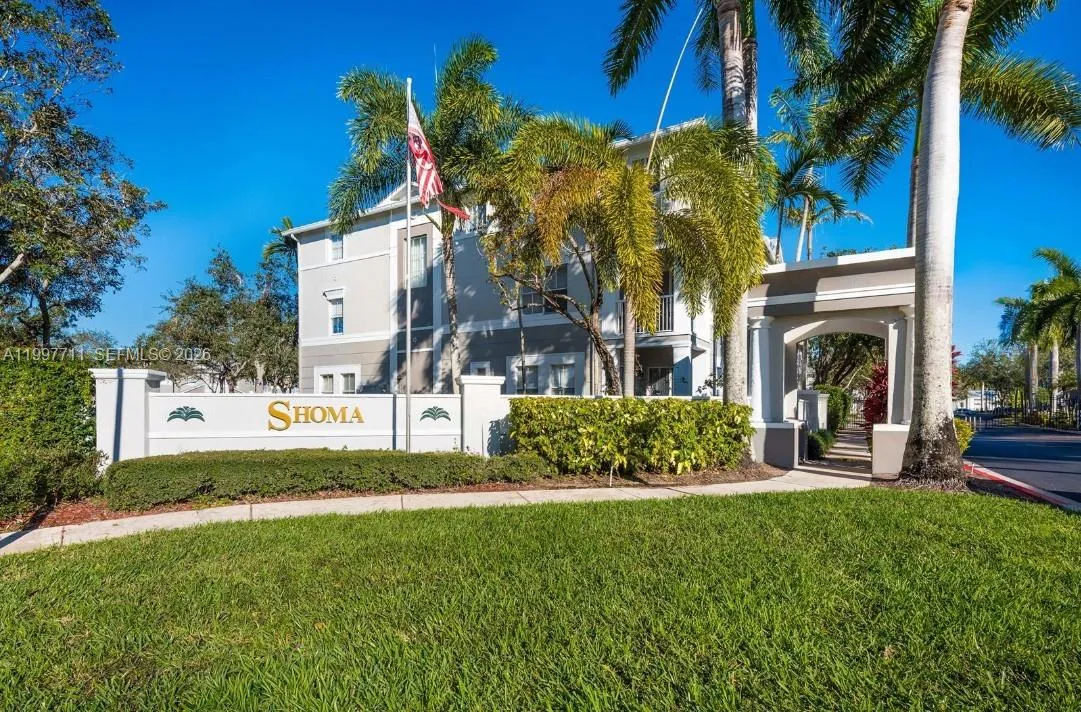 2230 Shoma Dr, Royal Palm Beach FL 33414