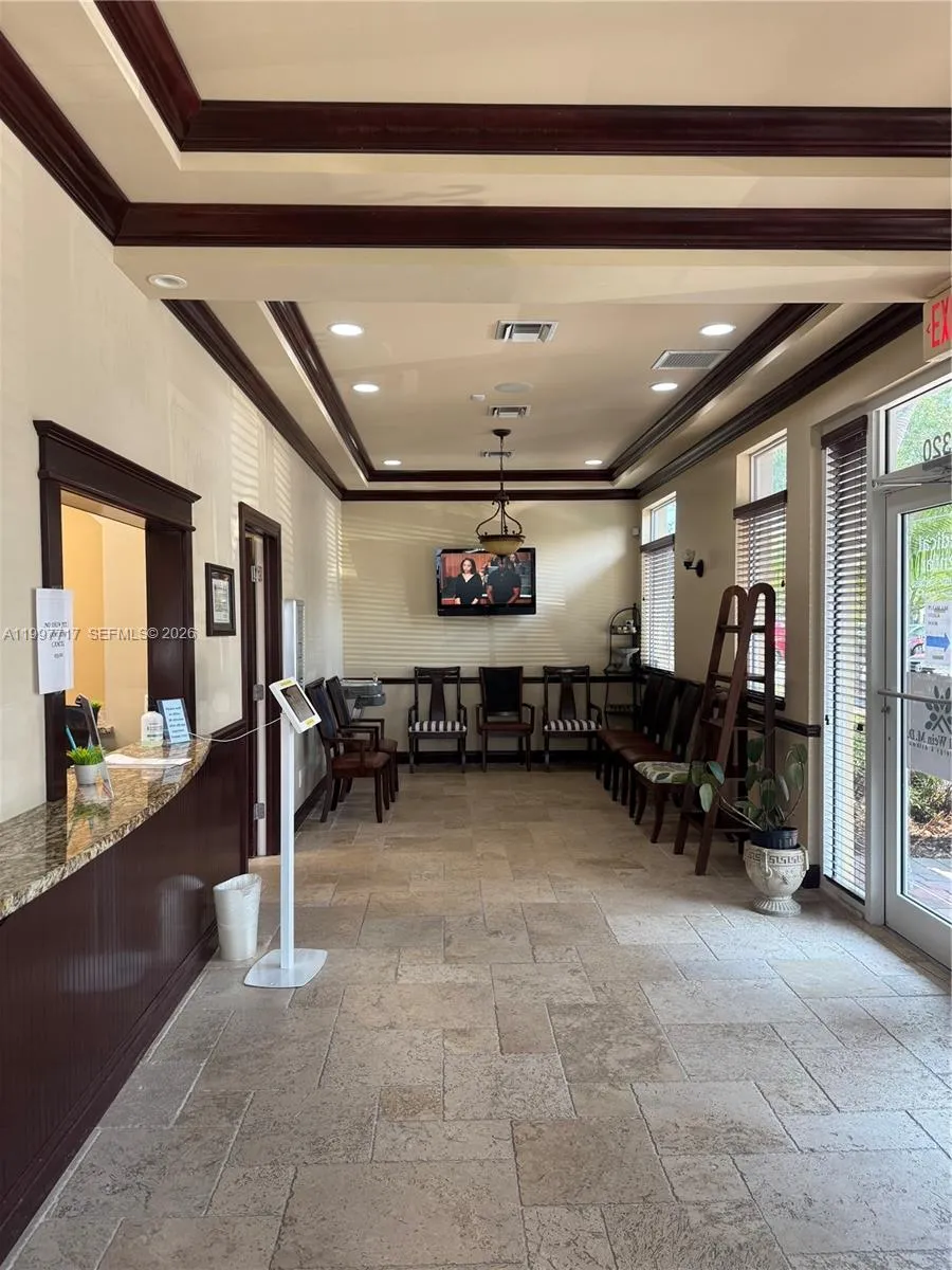 300 NW Bethany Dr # 320, Port St. Lucie FL 34986