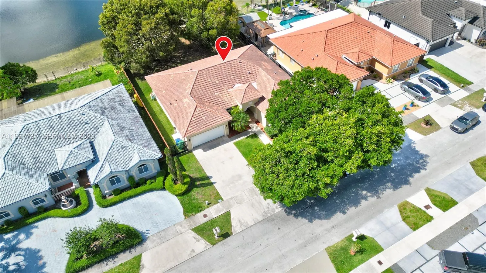 16252 SW 42nd Ter, Miami FL 33185