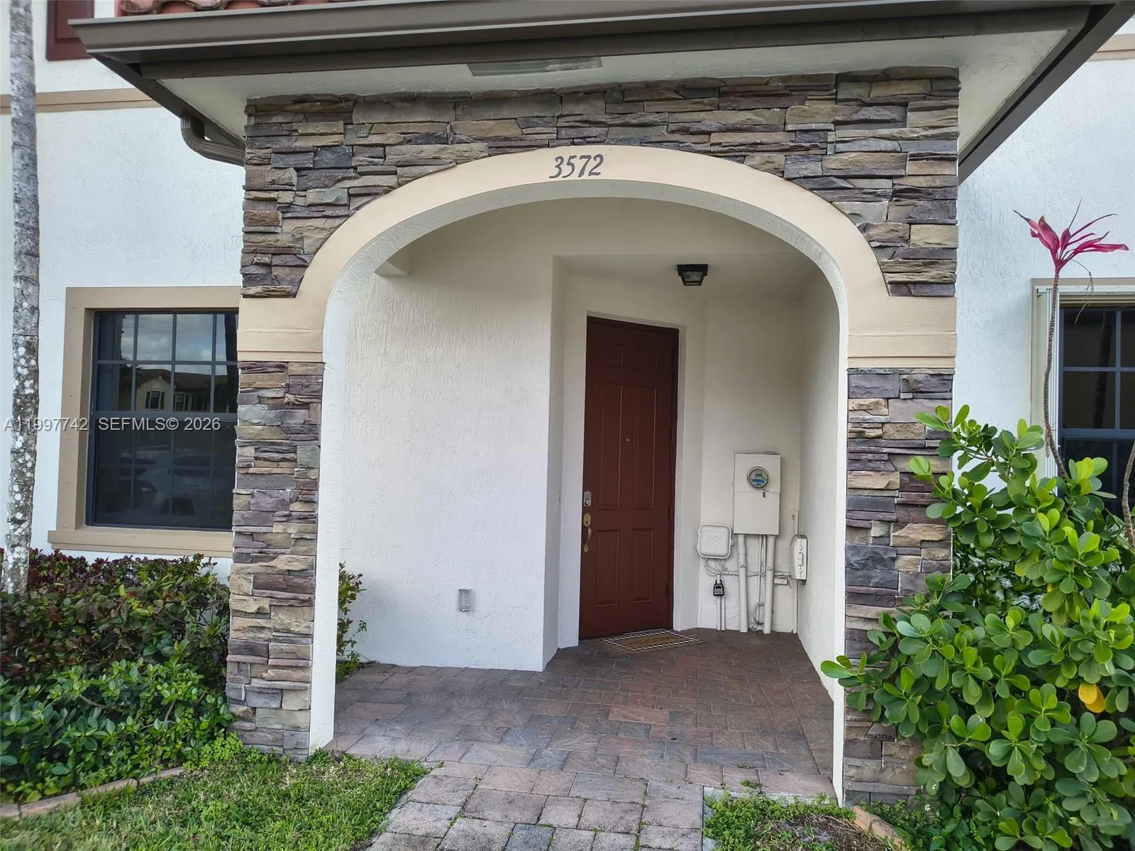 3572 W 88th Ter # 3572, Hialeah FL 33018