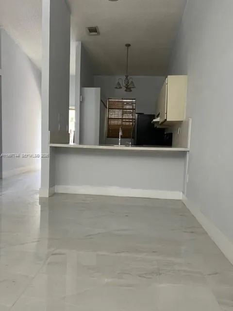 6714 NW 188th Ter, Hialeah FL 33015