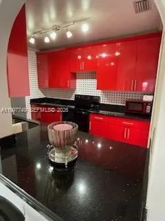 21388 NW 40th Cir Ct, Miami Gardens FL 33055