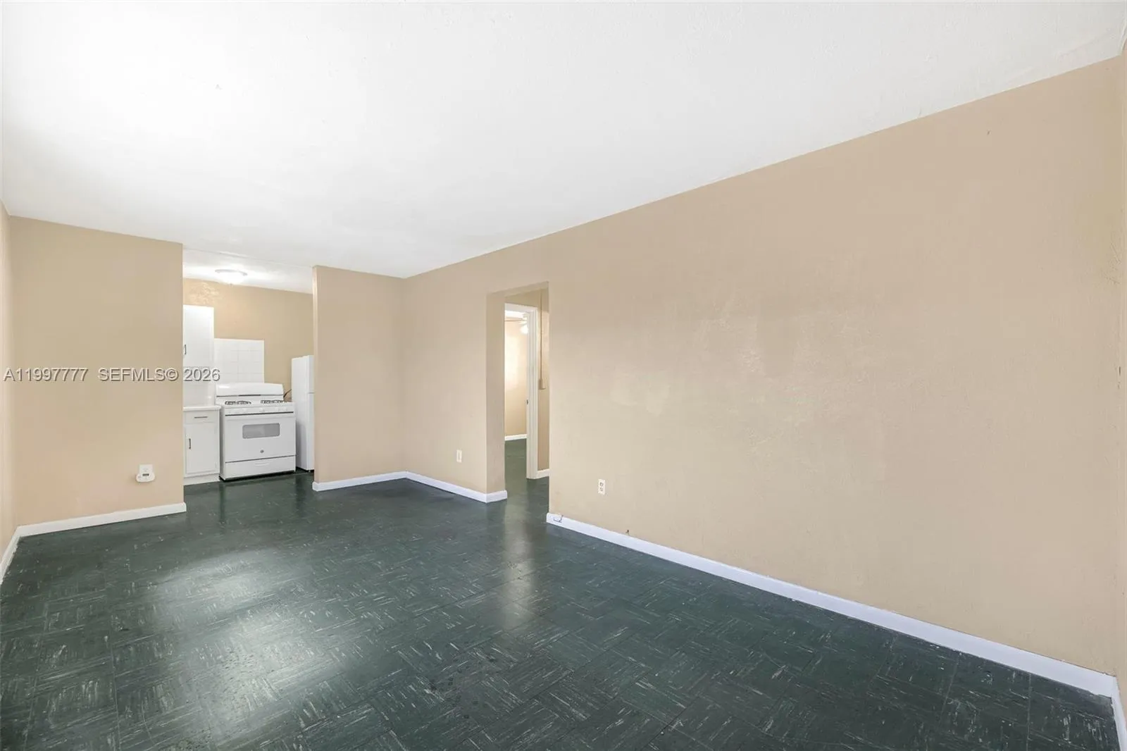 126 SW 18th Ave # 11, Miami FL 33135