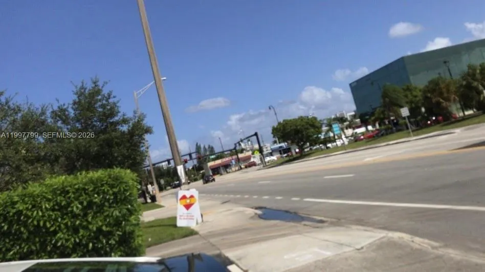 1845 Pembroke Rd # 1, Hollywood FL 33020