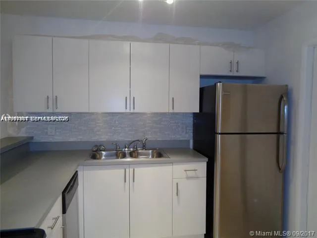 15205 NE 6th Ave # D212, Miami FL 33162