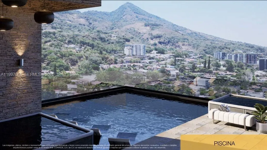 Paseo General Escalón y 105 Avenida Norte, FL