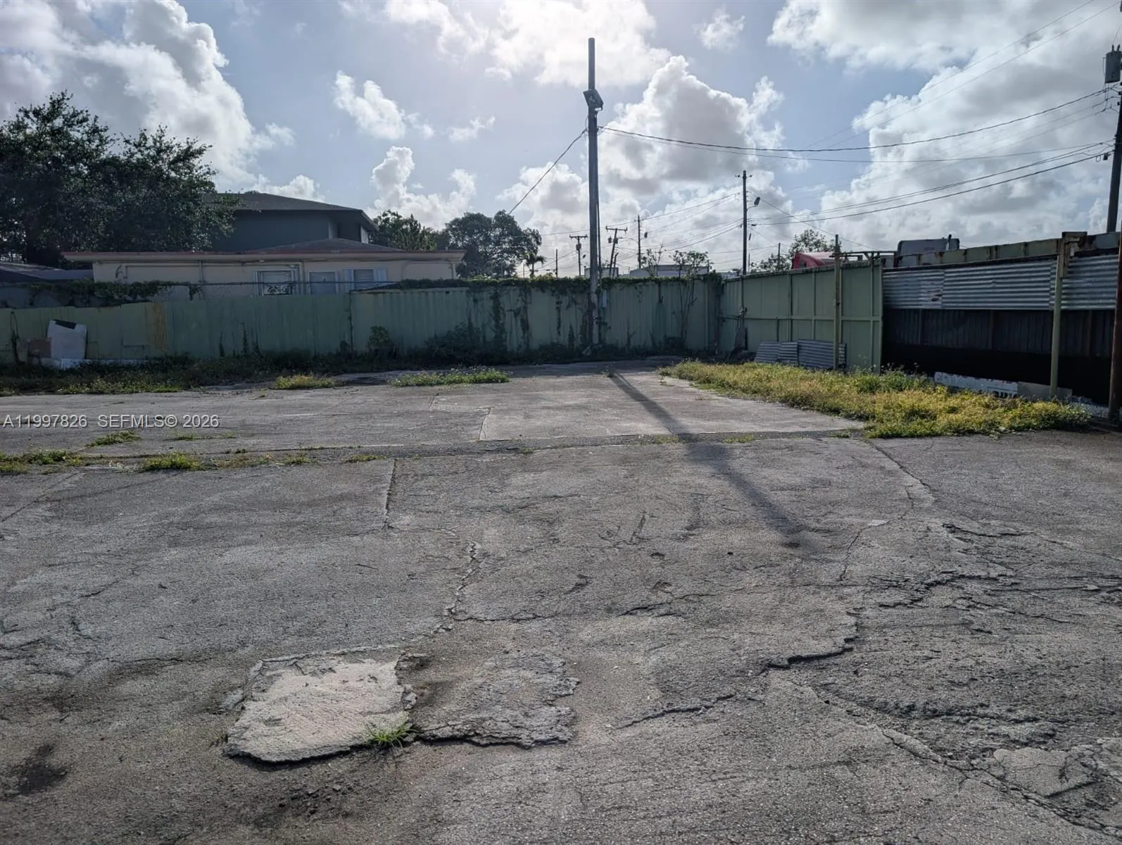 75TH STREET 3175 NW, Miami FL 33147