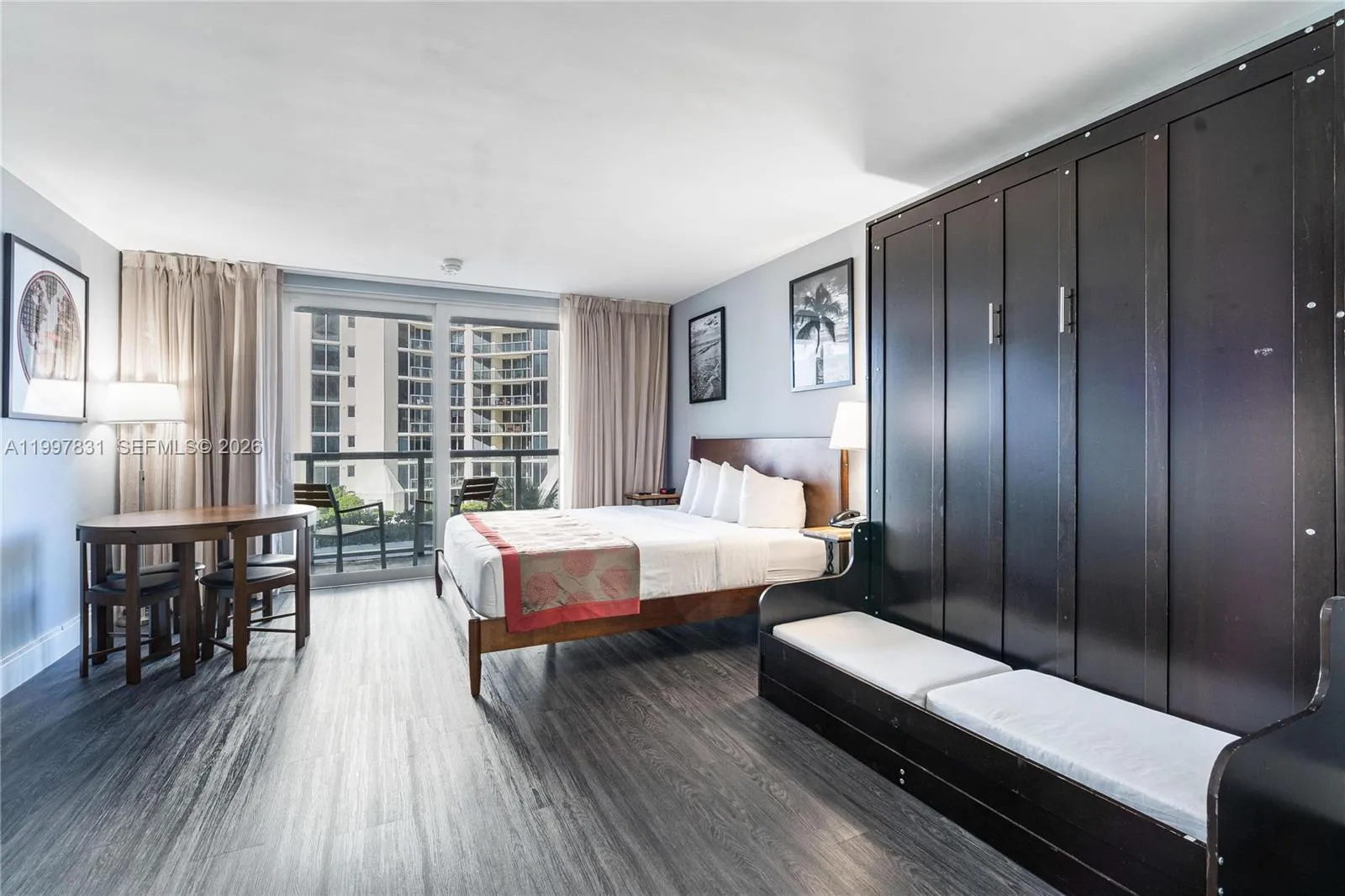 19201 Collins Ave # 324, Sunny Isles Beach FL 33160